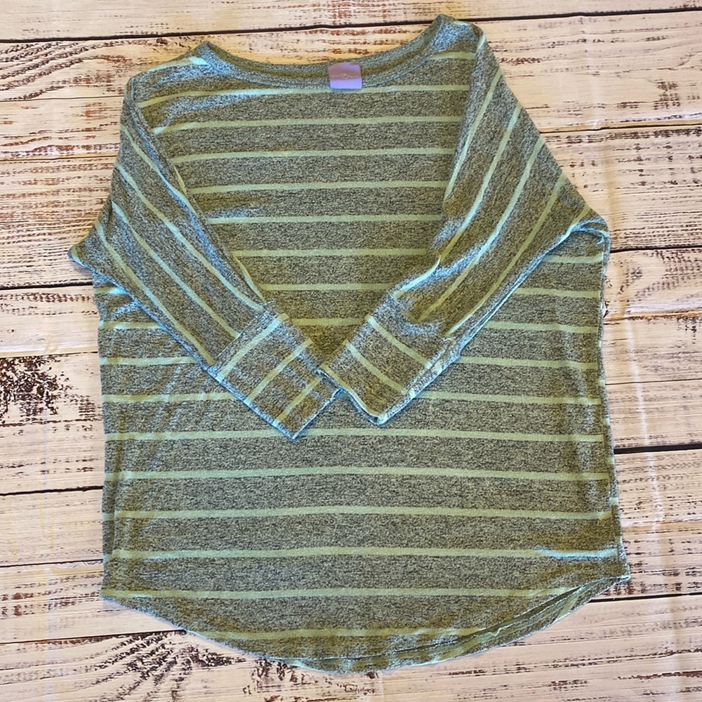 Market & Spruce Corinna striped Dolman top. From Stitch Fix.